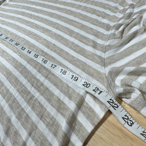 Vince NWT Stripe Bracelet Sleeve Crewneck Long Sleeve T-Shirt Size XL Soft Cozy - Picture 11 of 12